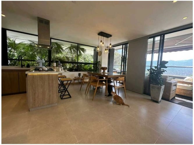 Apartamento de 2 alcobas en venta en El Tesoro, Medellín, 84 m² · foto 5 de 16