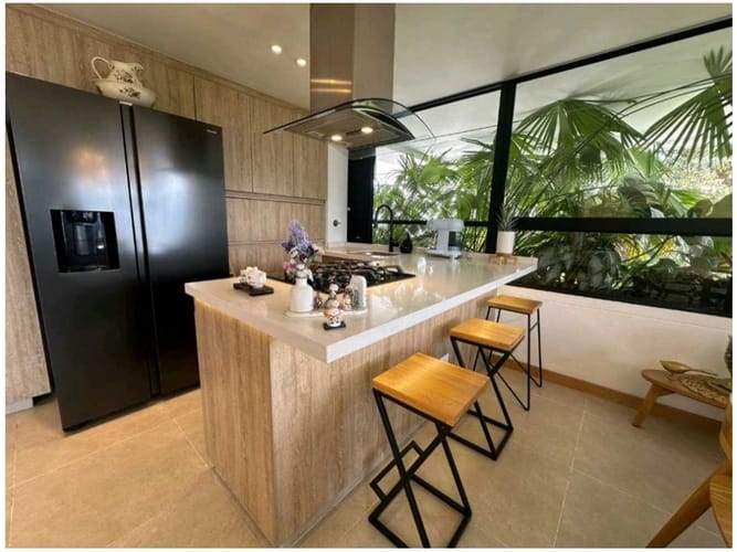 Apartamento de 2 alcobas en venta en El Tesoro, Medellín, 84 m² · foto 7 de 16