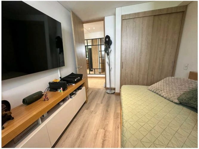 Apartamento de 2 alcobas en venta en El Tesoro, Medellín, 84 m² · foto 11 de 16