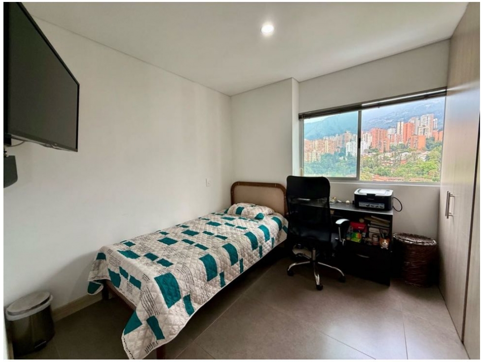 Apartamento en venta en El Poblado, Medellín · foto 10 de 24