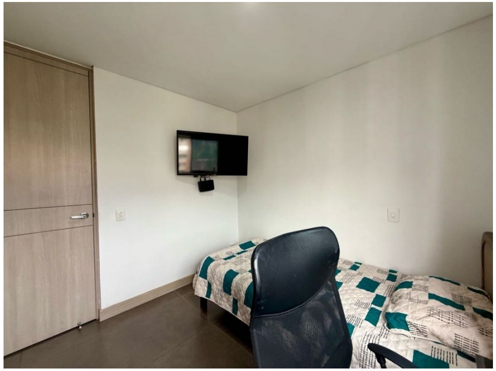 Apartamento en venta en El Poblado, Medellín · foto 12 de 24