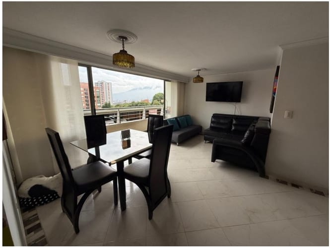 Apartamento en venta en Loma De Los Bernal, Medellín · foto 4 de 20