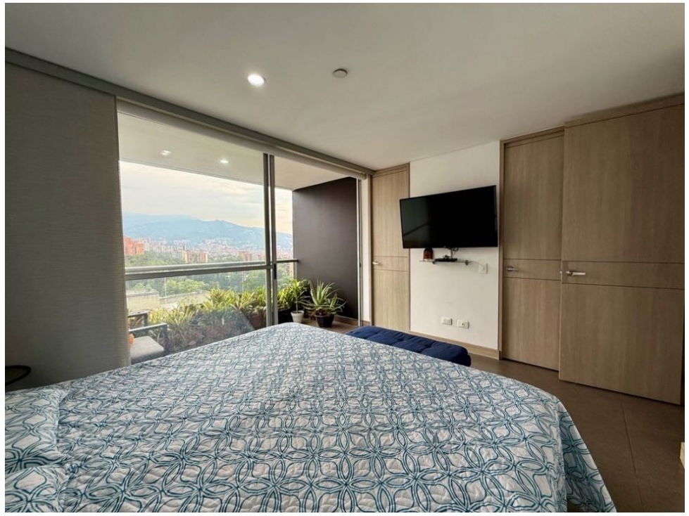 Apartamento en venta en El Poblado, Medellín · foto 14 de 24