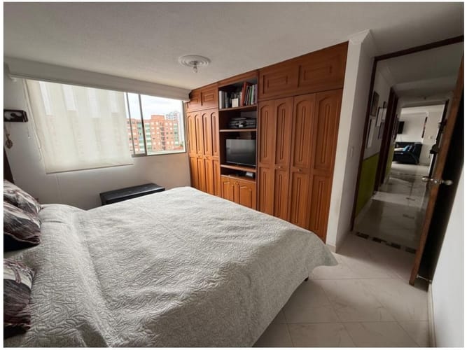 Apartamento en venta en Loma De Los Bernal, Medellín · foto 11 de 20