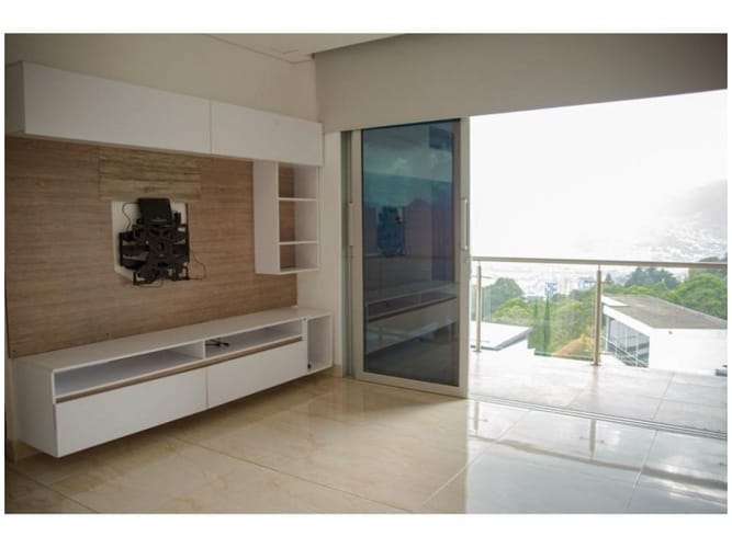 Casa de 5 alcobas en venta en Las Palmas, Envigado, 587 m² · foto 12 de 20
