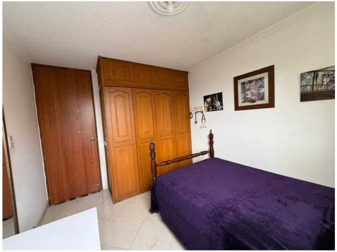 Apartamento en venta en Loma De Los Bernal, Medellín · foto 17 de 20