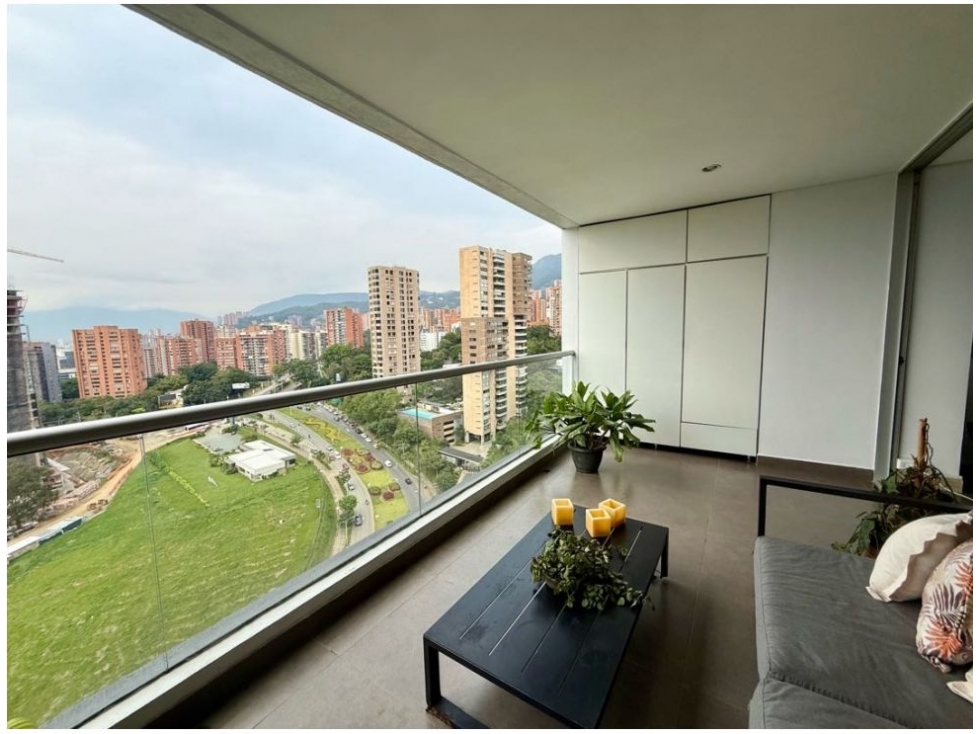 Apartamento en venta en El Poblado, Medellín · foto 24 de 24