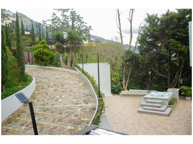 Casa de 5 alcobas en venta en Las Palmas, Envigado, 587 m² · foto 18 de 20