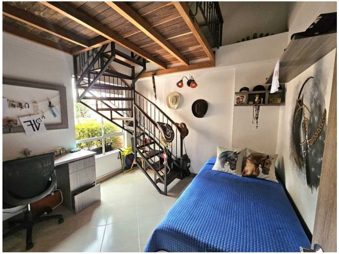 Casa de 4 alcobas en venta en El Poblado, Medellín, 225 m² · foto 16 de 17
