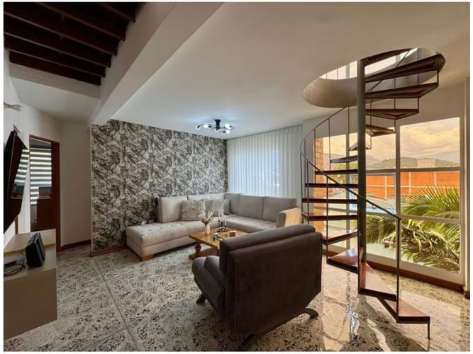 Apartamento de 3 alcobas en venta en San Joaquin, Medellín, 137 m² · foto 3 de 19