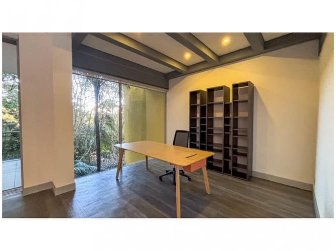 Casa de 6 alcobas en venta en Pantanillo, Rionegro, 635 m² · foto 20 de 24