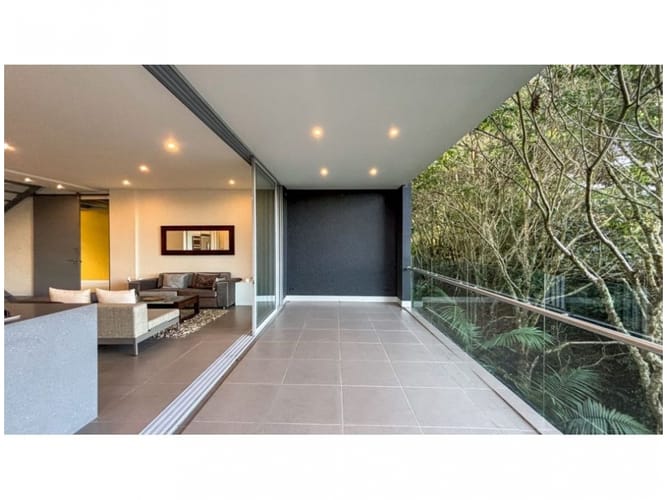Casa de 6 alcobas en venta en Pantanillo, Rionegro, 635 m² · foto 23 de 24
