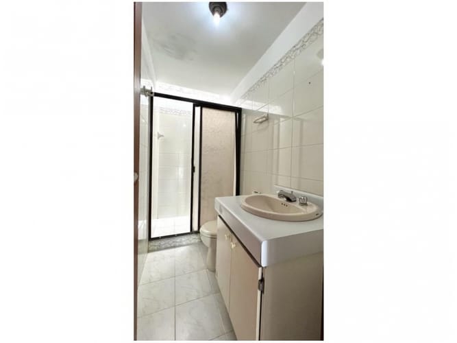 Casa de 6 alcobas en venta en La Doctora, Sabaneta, 400 m² · foto 14 de 22