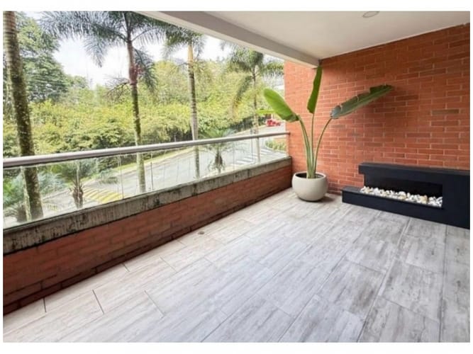 Apartamento de 3 alcobas en venta en Bosques De San Jorge, Envigado, 207 m² · foto 3 de 22