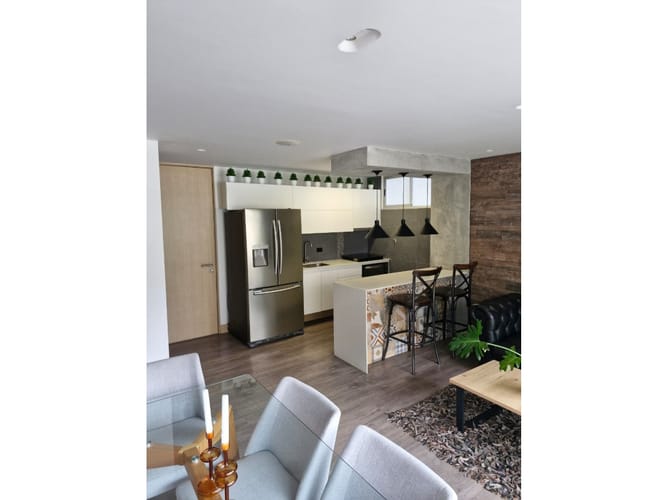 Apartamento en venta en El Poblado, Medellín · foto 9 de 24