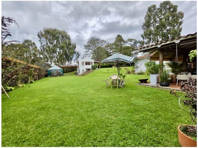 Casa de 4 alcobas en venta en Las Palmas, Envigado, 500 m² · foto 13 de 24