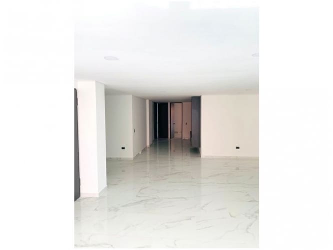 Apartamento en venta en Laureles, Medellín · foto 2 de 7