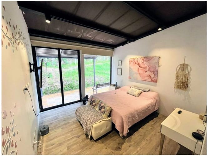 Casa de 3 alcobas en venta en Loma Del Escobero, Envigado, 300 m² · foto 5 de 8