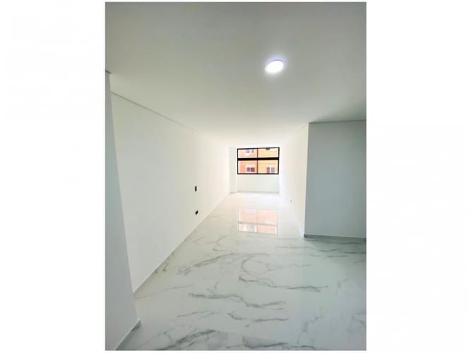 Apartamento en venta en Laureles, Medellín · foto 3 de 7