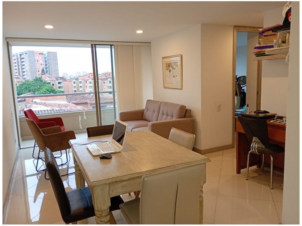 Apartamento en venta en La Orquidea, Medellín · foto 18 de 24
