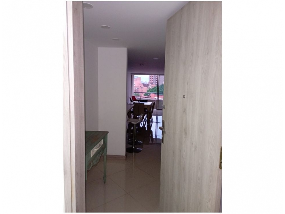 Apartamento en venta en La Orquidea, Medellín · foto 19 de 24
