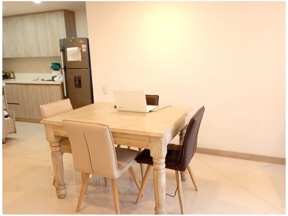 Apartamento en venta en La Orquidea, Medellín · foto 20 de 24
