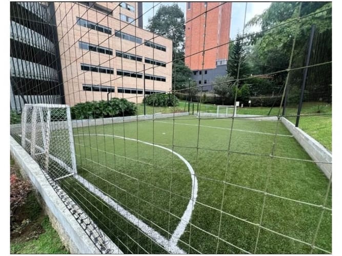Apartaestudio en venta en El Poblado, Medellín, 55 m² · foto 24 de 24
