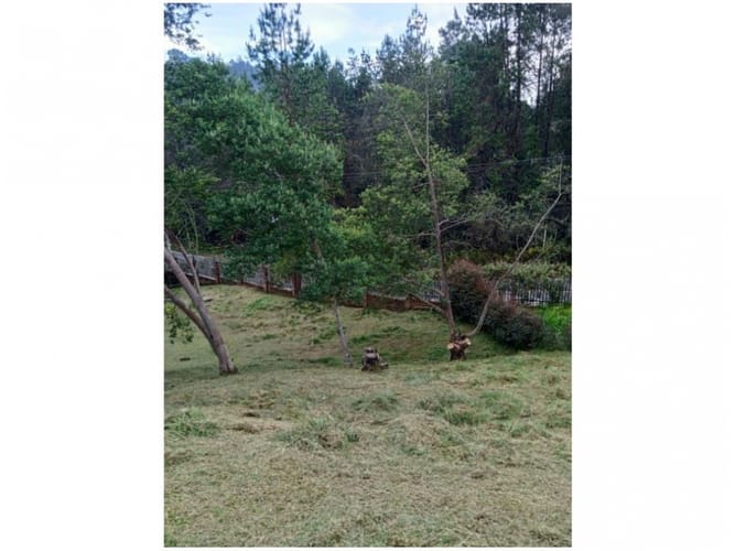 Lote en venta en Altos Del Escobero, Medellín, 1700 m² · foto 11 de 11