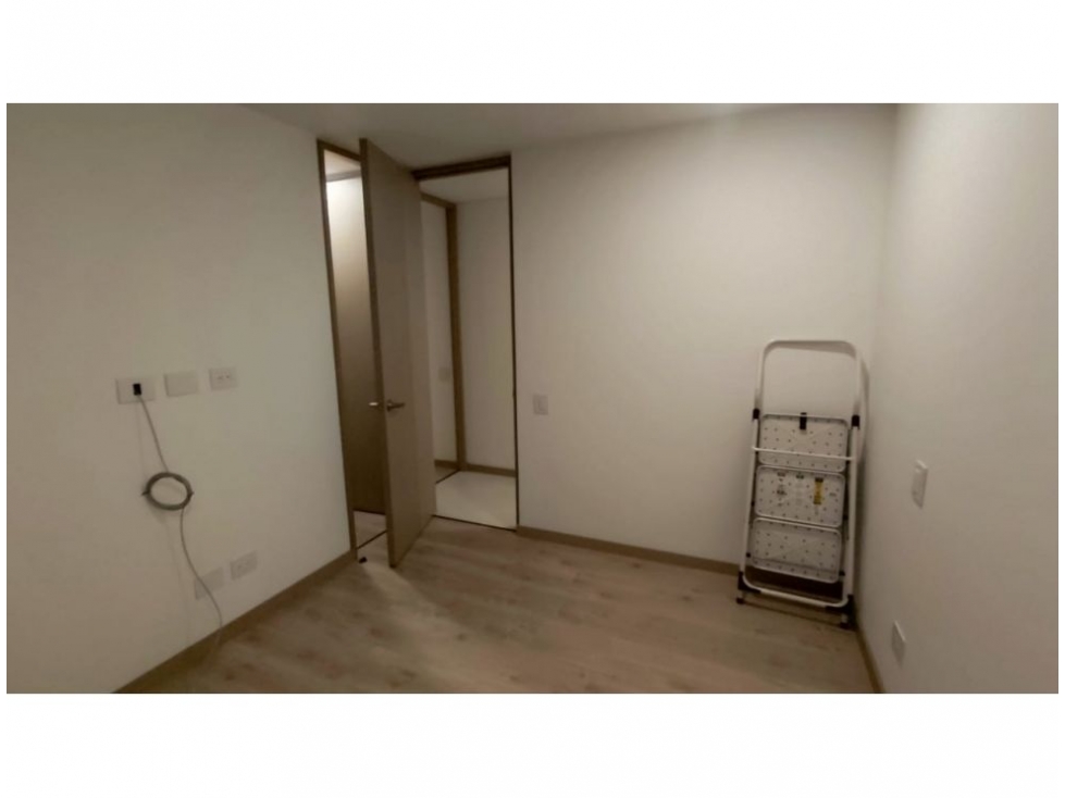 Apartamento en venta en El Poblado, Medellín · foto 10 de 21