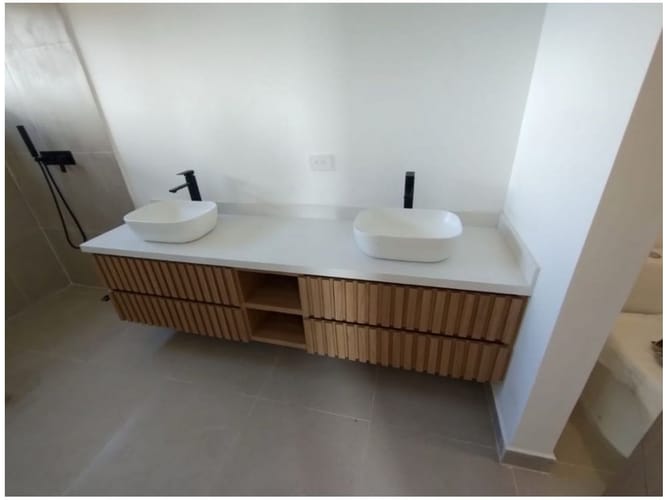 Casa de 3 alcobas en venta en Altos Del Escobero, Medellín, 211 m² · foto 7 de 9