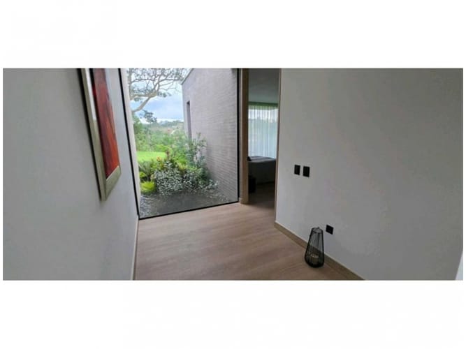 Casa de 4 alcobas en venta en Medellín, 385 m² · foto 10 de 24