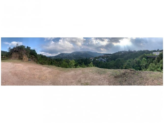 Lote en venta en Escobero, Envigado, 1181 m² · foto 2 de 2