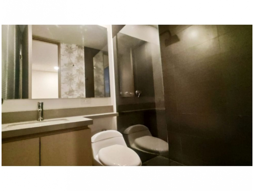 Apartamento en venta en El Poblado, Medellín · foto 18 de 21