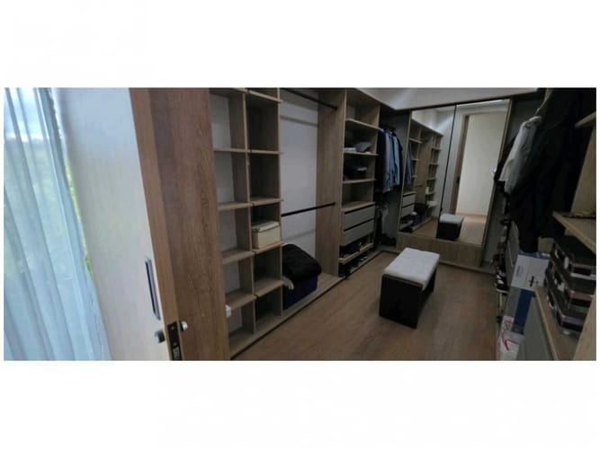 Casa de 4 alcobas en venta en Medellín, 385 m² · foto 17 de 24