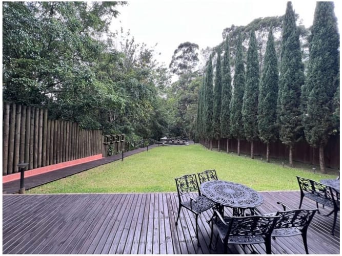 Casa de 4 alcobas en venta en San Lucas, Medellín, 605 m² · foto 2 de 24