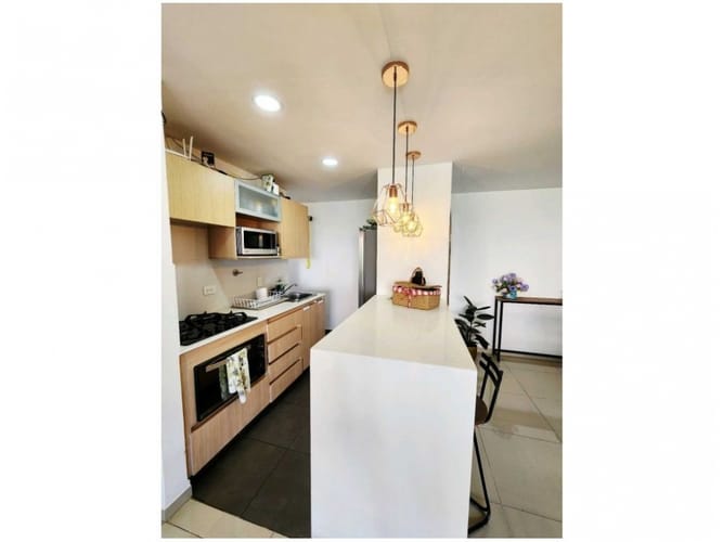 Apartamento de 2 alcobas en venta en Calle Larga, Envigado, 159 m² · foto 6 de 11