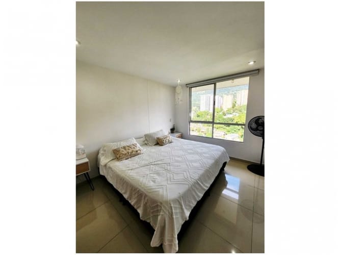 Apartamento de 2 alcobas en venta en Calle Larga, Envigado, 159 m² · foto 7 de 11