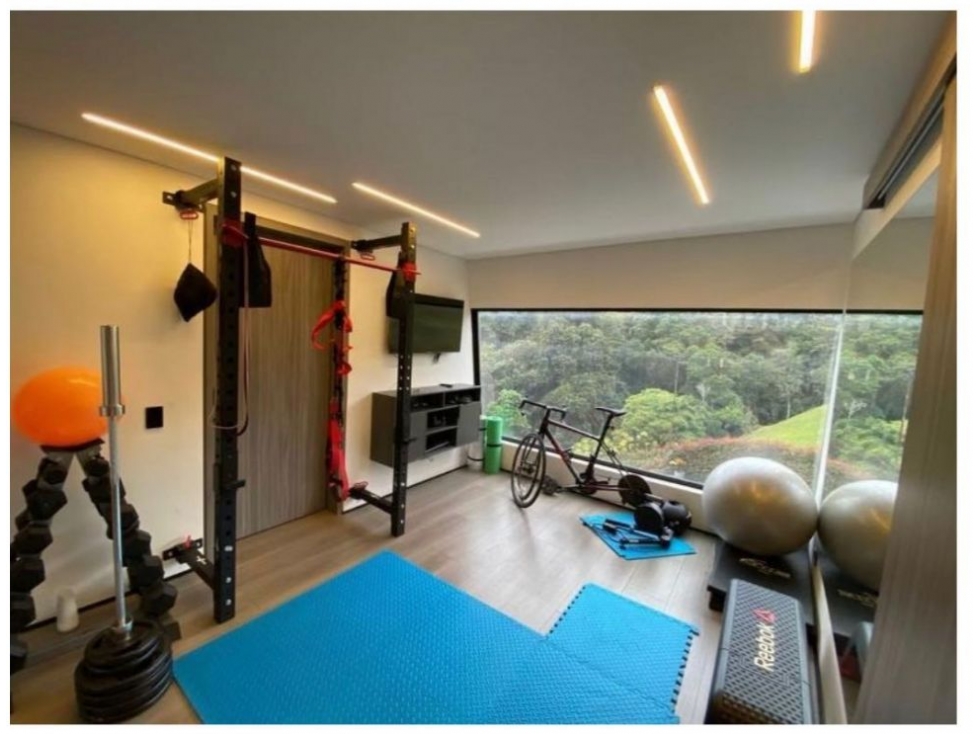 Casa en venta en Las Palmas, Envigado · foto 9 de 19