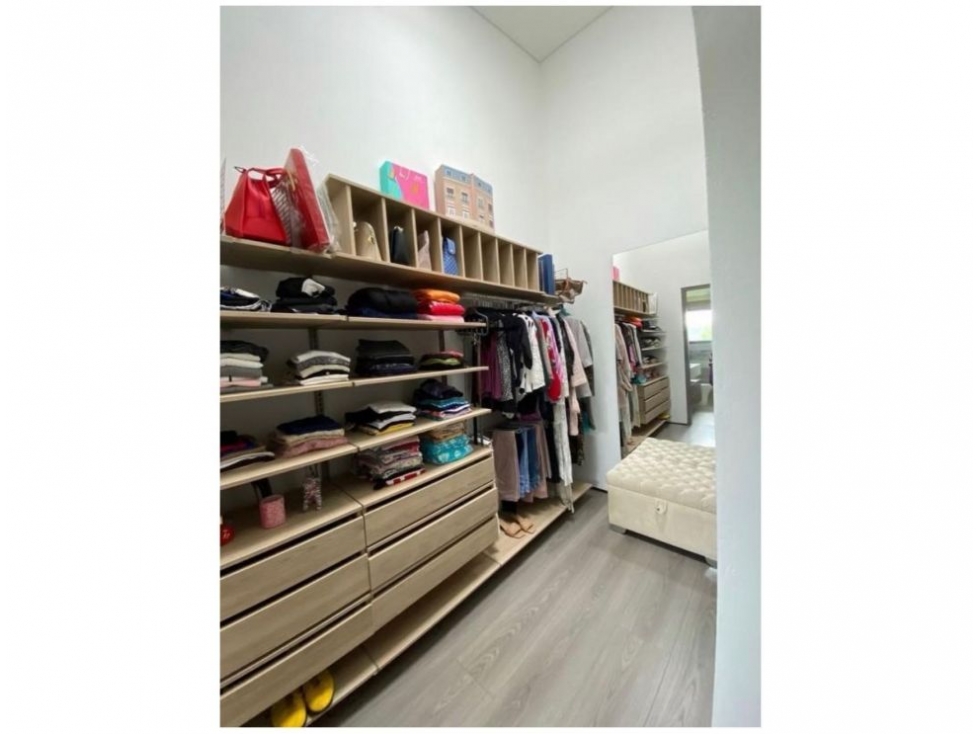 Casa en venta en Las Palmas, Envigado · foto 13 de 19