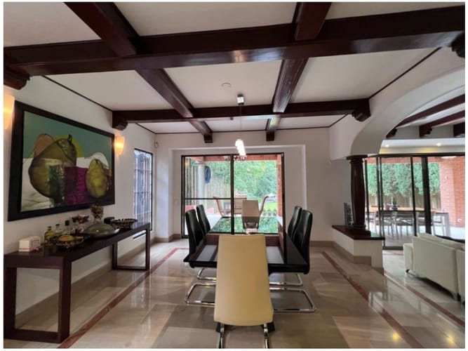Casa de 4 alcobas en venta en San Lucas, Medellín, 605 m² · foto 14 de 24