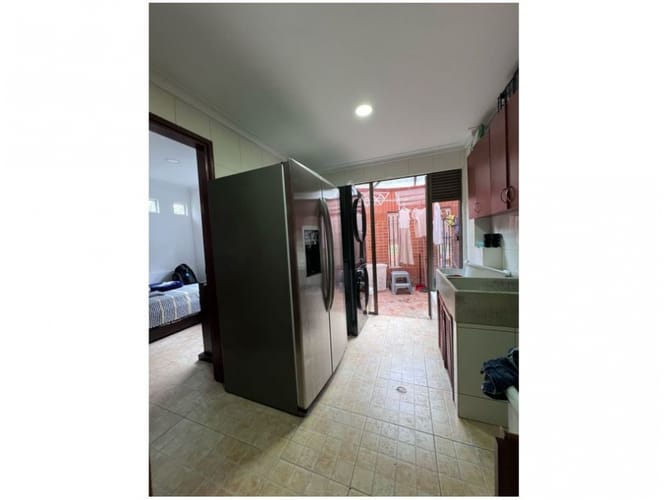 Casa de 4 alcobas en venta en San Lucas, Medellín, 605 m² · foto 15 de 24