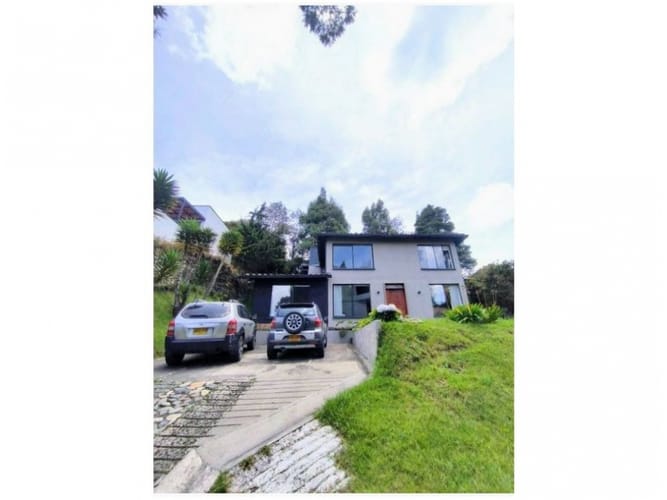 Casa de 4 alcobas en venta en Escobero, Envigado, 390 m² · foto 7 de 22