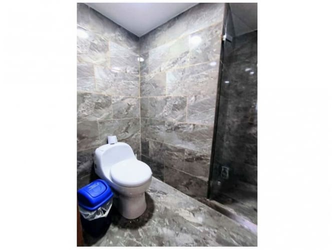 Casa de 4 alcobas en venta en Escobero, Envigado, 390 m² · foto 15 de 22