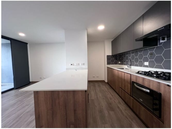 Apartamento de 3 alcobas en venta en San Rafael, Sabaneta, 87 m² · foto 4 de 24