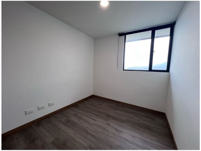 Apartamento de 3 alcobas en venta en San Rafael, Sabaneta, 87 m² · foto 13 de 24