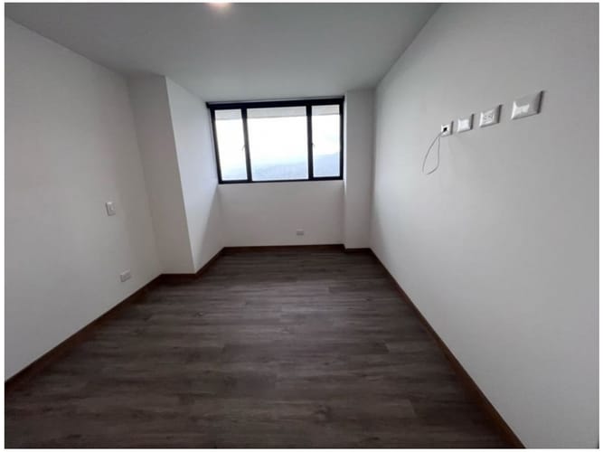 Apartamento de 3 alcobas en venta en San Rafael, Sabaneta, 87 m² · foto 15 de 24