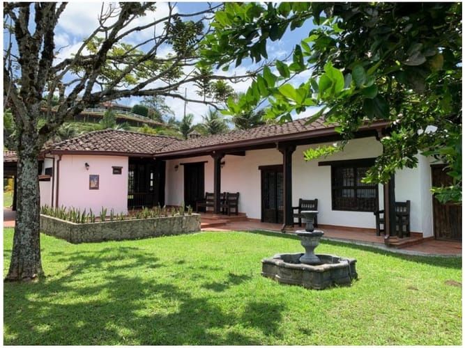 Casa de 2 alcobas en venta en Playa Rica-Rancheria, Rionegro, 180 m² · foto 2 de 12