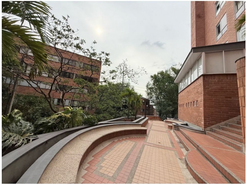 Apartamento en venta en El Poblado, Medellín · foto 12 de 13