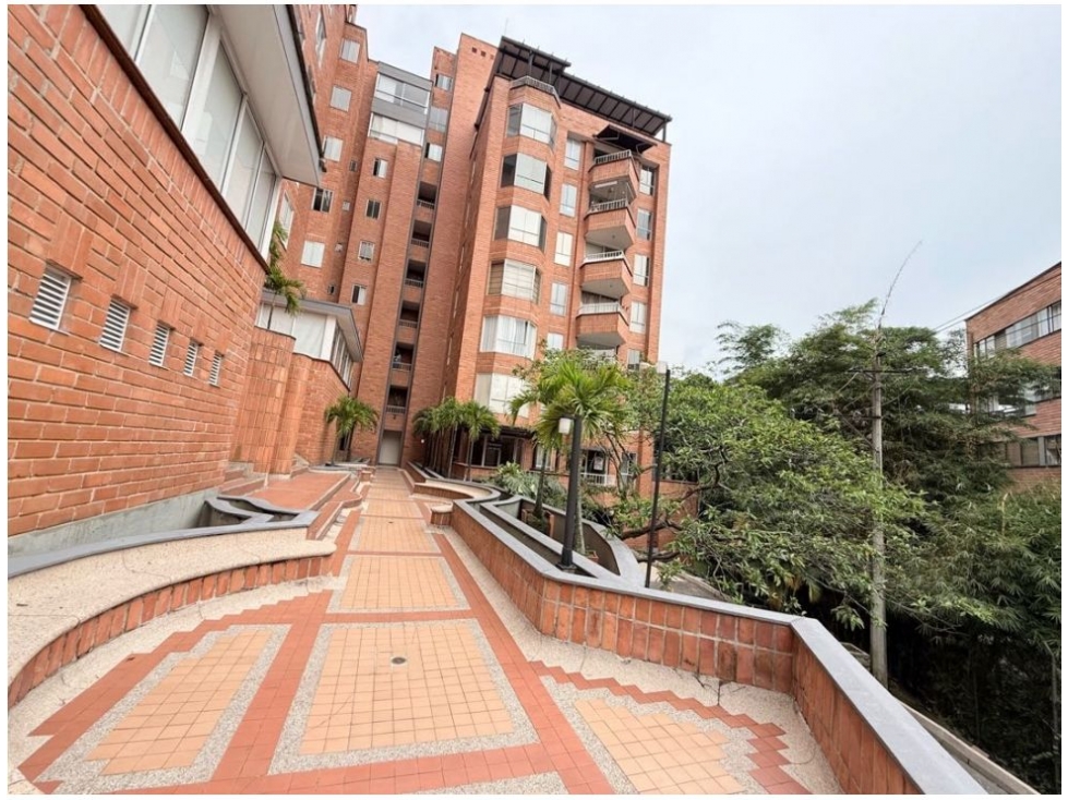 Apartamento en venta en El Poblado, Medellín · foto 13 de 13