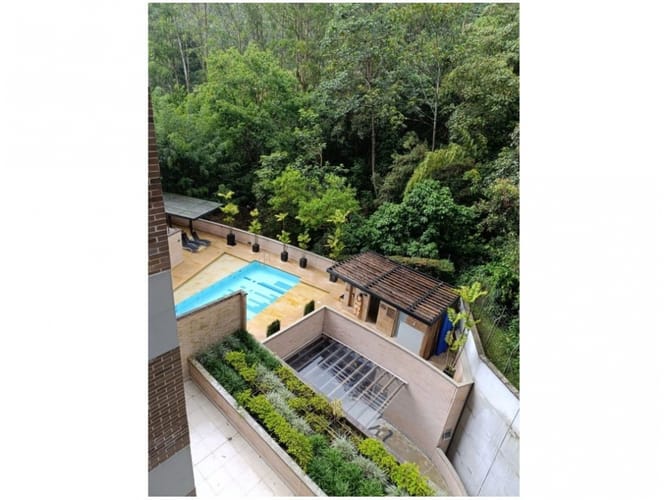 Apartamento de 4 alcobas en venta en Altos Del Poblado, Medellín, 290 m² · foto 13 de 21